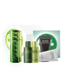 Yoka時(shí)尚網(wǎng) 融合計(jì)算機(jī)信息系統(tǒng)集成與技術(shù)服務(wù)，引領(lǐng)化妝品行業(yè)數(shù)字化未來